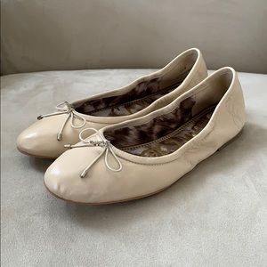Sam Edelman Nude Flats